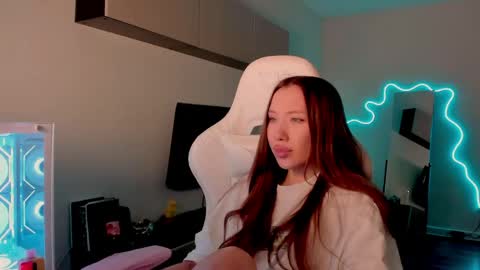 Mina online show from 27, 4, 2026