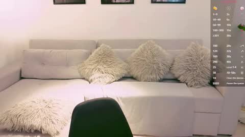   online show from 29, 10, 2025