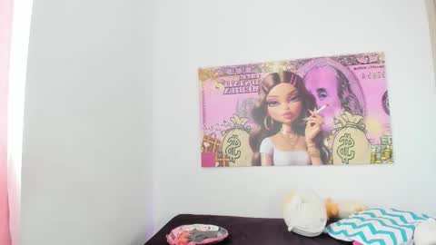  Nia  online show from 30, 10, 2025