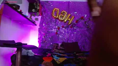 Snapshot of niawk_ chatting on 28, 11, 2025 Niawk online show from 28, 11, 2025