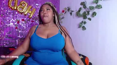 Snapshot of niawk_ chatting on 14, 12, 2025 Niawk online show from 14, 12, 2025