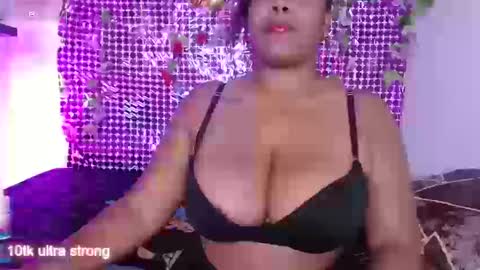 Snapshot of niawk_ chatting on 6, 1, 2026 Niawk online show from 6, 1, 2026