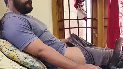 Robin online show from 2, 3, 2026