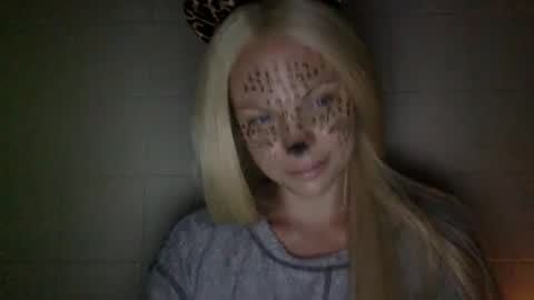 Amber online show from 1, 10, 2025