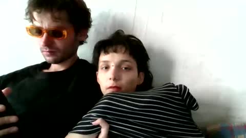 nicecouple9399 online show from 8, 4, 2026