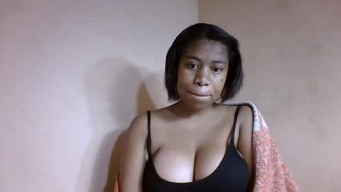 Snapshot of nicelly01 chatting on 9, 7, 2026 nicelly01 online show from 9, 7, 2026