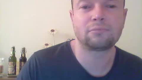 nick1990b online show from 25, 2, 2025