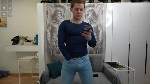 Snapshot of nick_howlenxx chatting on 7, 5, 2026 nick_howlenxx online show from 7, 5, 2026