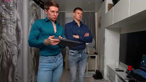 Snapshot of nick_howlenxx chatting on 3, 8, 2026 nick_howlenxx online show from 3, 8, 2026