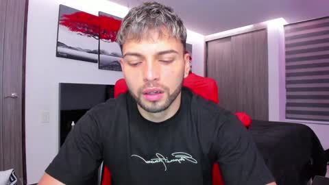 Nick Klaus online show from 6, 12, 2024