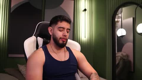 Snapshot of nick_vans chatting on 18, 10, 2025 Jhohan online show from 18, 10, 2025