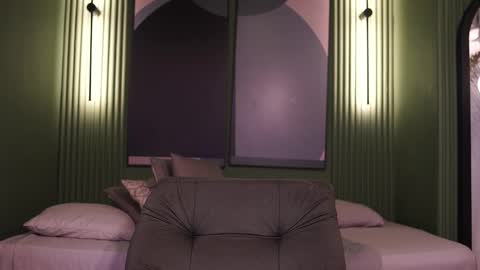 Snapshot of nick_vans chatting on 27, 10, 2025 Jhohan online show from 27, 10, 2025