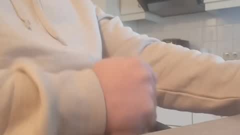 nick_x_b online show from 7, 4, 2026