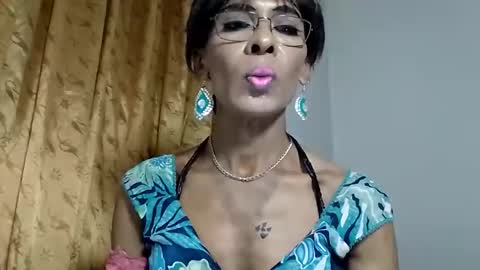 softnickla online show from 31, 10, 2025