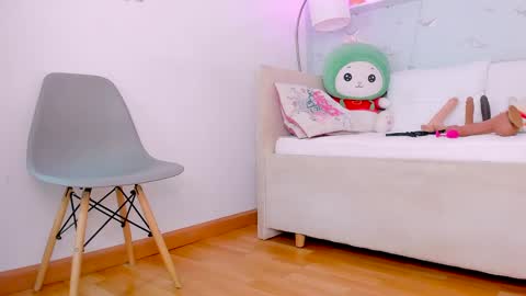 Nicolas online show from 22, 1, 2025