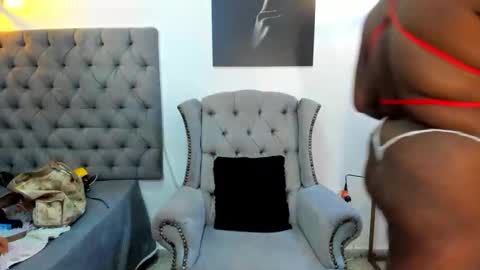 Nicky Brown online show from 17, 9, 2025