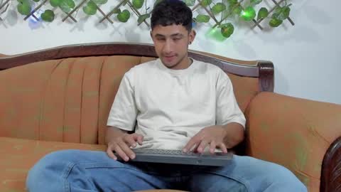 nicky online show from 13, 12, 2024