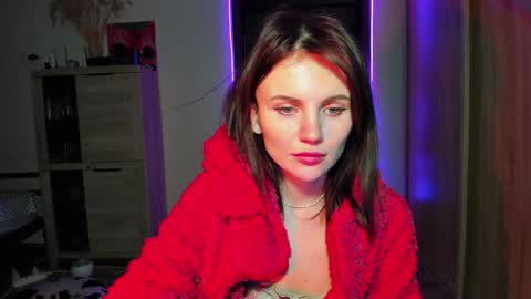 Nicky Weekends online show from 8, 2, 2025