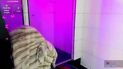 Nicky online show from 6, 3, 2026