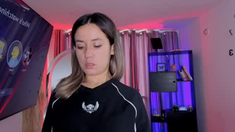 Nicky online show from 4, 4, 2026