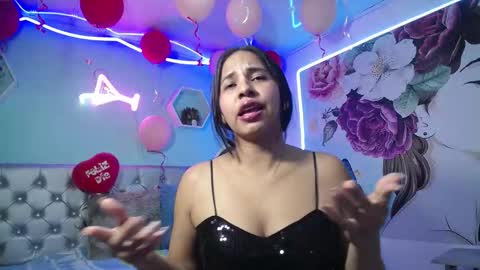 Snapshot of nicol_ross19 chatting on 16, 2, 2026 nicol_ross19 online show from 16, 2, 2026