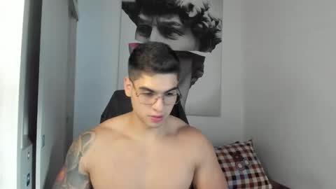 Snapshot of nicolasmuscle chatting on 12, 12, 2024 Andres online show from 12, 12, 2024