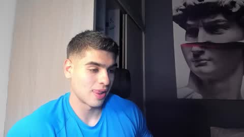 Snapshot of nicolasmuscle chatting on 27, 10, 2025 Andres online show from 27, 10, 2025