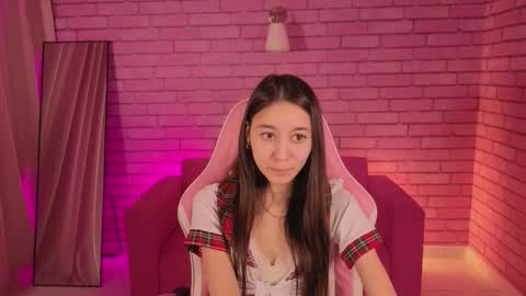 Snapshot of nicole_brownie chatting on 12, 2, 2026 Nicole online show from 12, 2, 2026