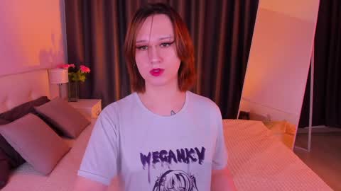 Snapshot of nicole_cidman chatting on 1, 2, 2025 Nicole online show from 1, 2, 2025