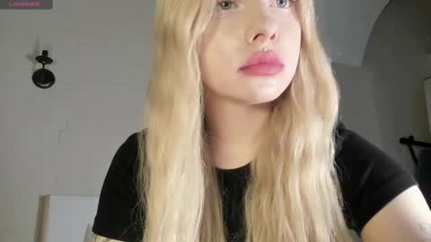 Mary online show from 11, 3, 2025