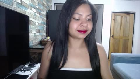 Snapshot of nicoleebon chatting on 7, 10, 2025 Nicole online show from 7, 10, 2025