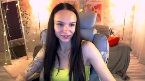 Nicole online show from 6, 7, 2026