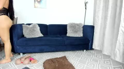 Nicolle Lima online show from 15, 6, 2026