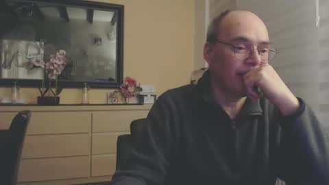 nightkeeper63 online show from 4, 2, 2025