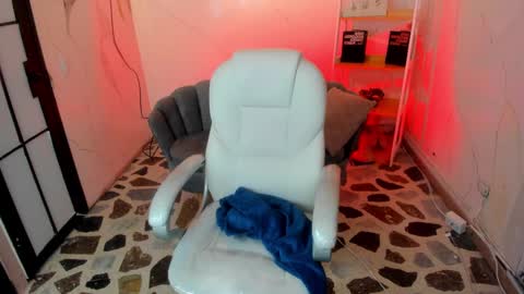 Anni online show from 19, 9, 2025