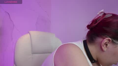 Anni online show from 25, 11, 2025