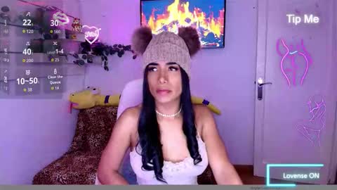 Nicolle Bustamante online show from 21, 3, 2026