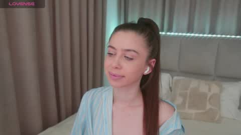 Snapshot of nikaletta chatting on 2, 7, 2026 Nika online show from 2, 7, 2026