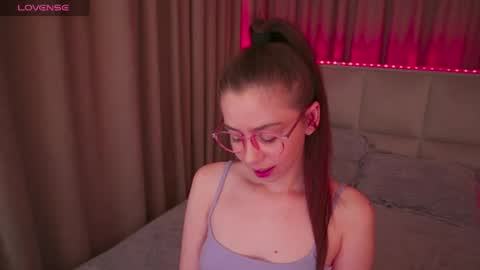 Snapshot of nikaletta chatting on 28, 7, 2026 Nika online show from 28, 7, 2026