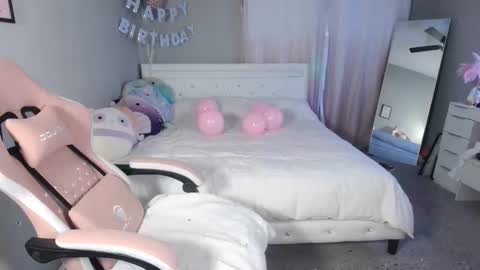 nikayasworld online show from 19, 5, 2026