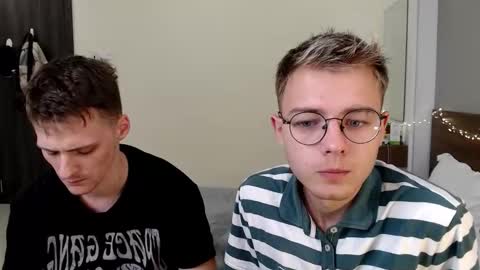 Snapshot of nikikerry_cum_ chatting on 20, 3, 2026 nikikerry_cum_ online show from 20, 3, 2026