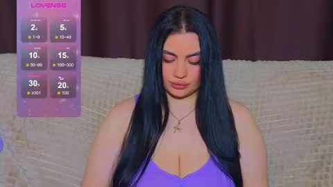 Snapshot of nikki_kardashian chatting on 11, 3, 2025 Nikki Kardashian online show from 11, 3, 2025