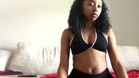 NikkiB online show from 1, 6, 2026