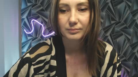 nikkikiss___ online show from 15, 5, 2026