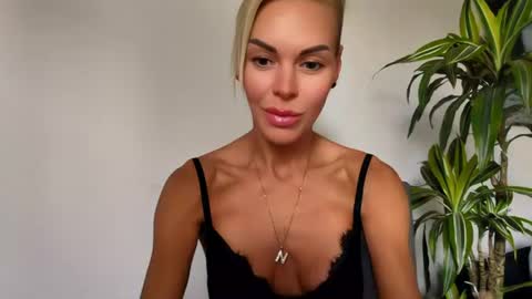 Snapshot of nikkimarquez chatting on 30, 6, 2026 Nikki Marquez online show from 30, 6, 2026