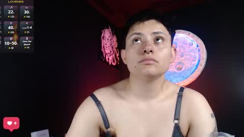 Nikky online show from 5, 10, 2025