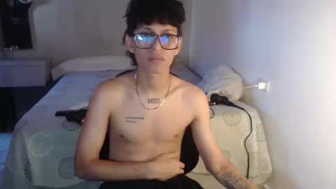 Snapshot of niklaus_wolf chatting on 10, 9, 2025 niklaus_wolf online show from 10, 9, 2025