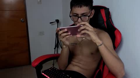 niklaus_wolf online show from 11, 3, 2026