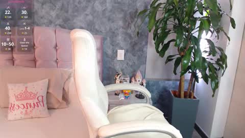 Snapshot of niko_robin04 chatting on 8, 2, 2026 Niko Robin online show from 8, 2, 2026