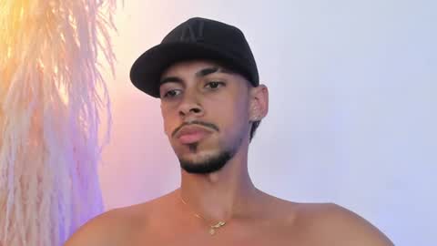    online show from 22, 7, 2026